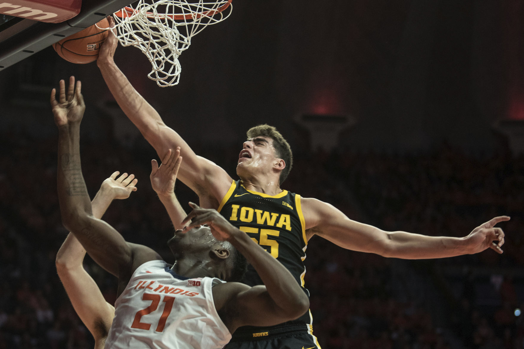 Iowa Illinois Basketball